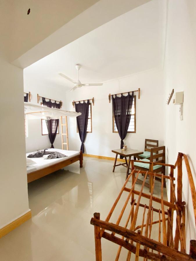 Lighthouse Guesthouse Nungwi Extérieur photo